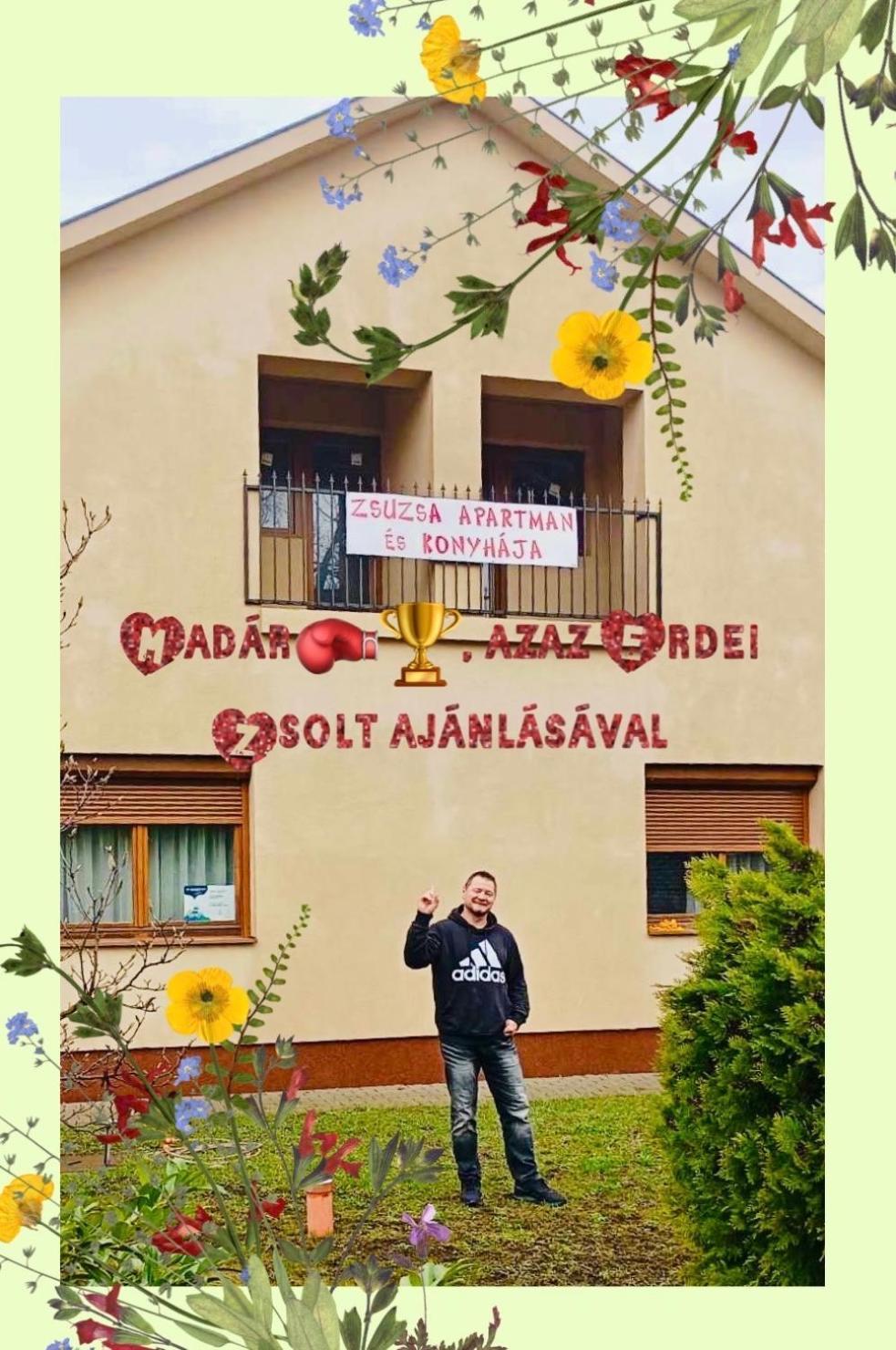 Zsuzsa Apartman Hajdúszoboszló Exterior foto